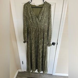 Green lace long sleeve XL maxi dress from Baltic born